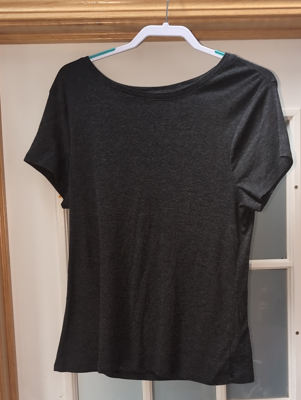 Old Navy Women's Short-Sleeve Scoop Neck Tee - Charcoal Gray